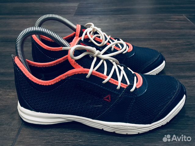 Кроссовки женские Reebok р.36 Кроссовки женские Reebok р.36