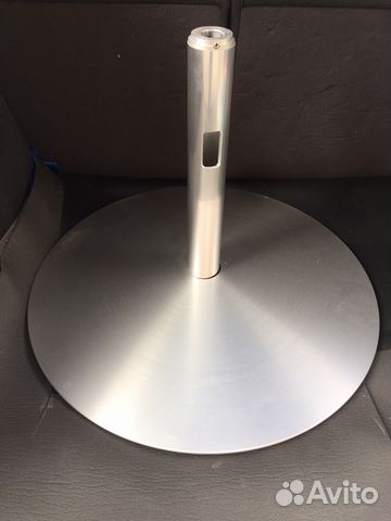 Bang&Olufsen стенд напольный Bang&Olufsen стенд напольный