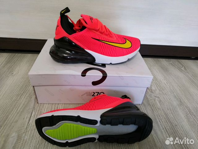 Кроссовки Nike Air Max 270 Кроссовки Nike Air Max 270