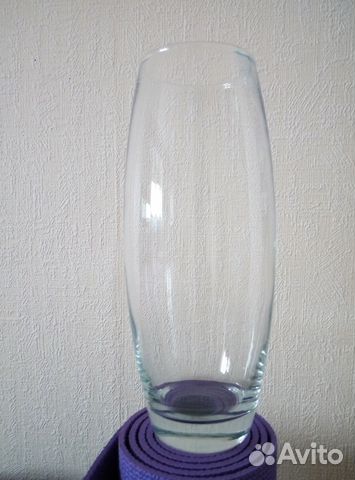 Стеклянная ваза