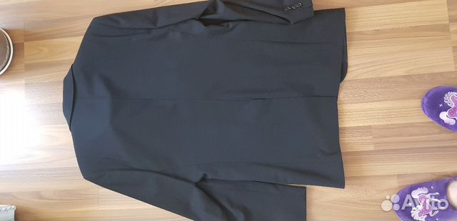 Костюм мужской, Hugo Boss, оригинал, р 46 Костюм мужской, Hugo Boss, оригинал, р 46