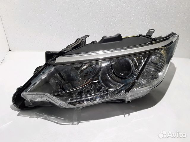 Фара левая Toyota Camry XV 50