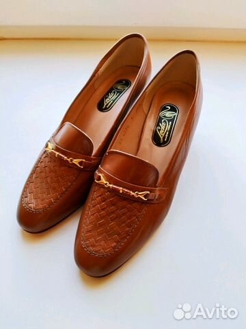 Туфли на низком каблуке (Югославия) Туфли на низком каблуке (Югославия)