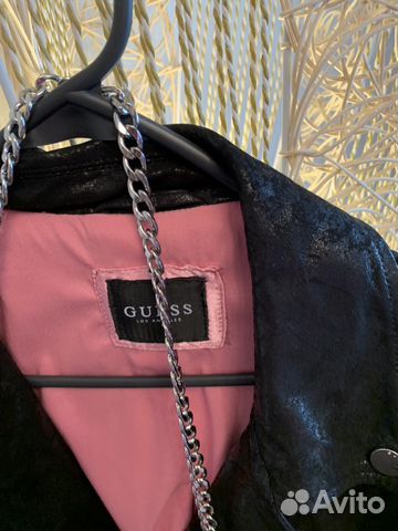 Куртка Guess с сумкой Куртка Guess с сумкой