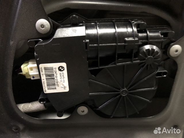 Активатор замка багажника BMW 7 F01 Активатор замка багажника BMW 7 F01