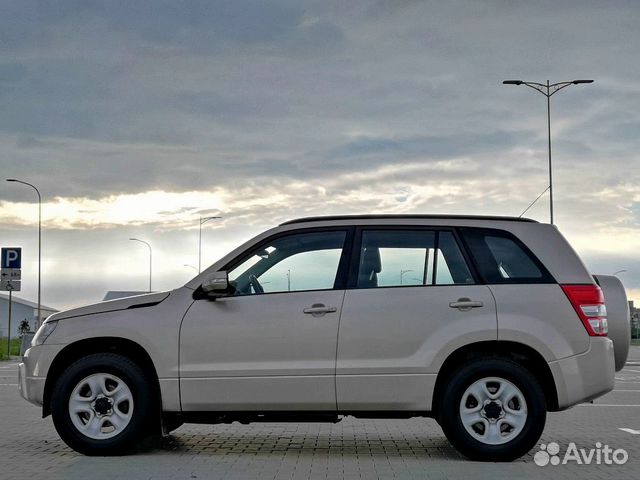 Suzuki Grand Vitara 2.0 AT, 2011, 86 000 км