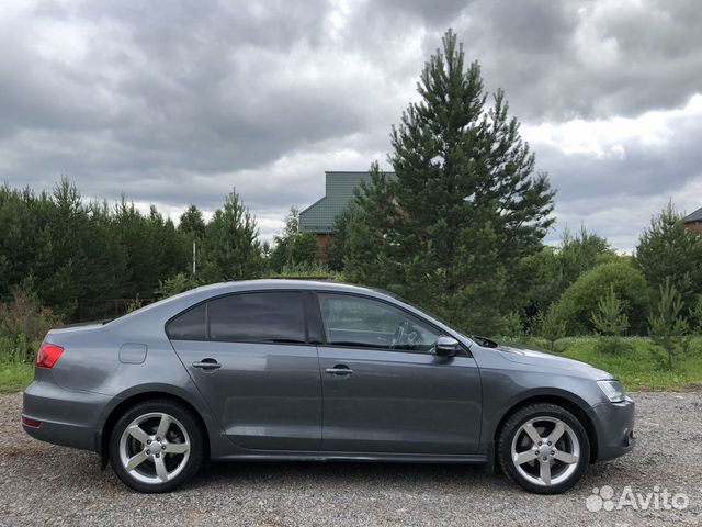 Volkswagen Jetta 1.6 AT, 2013, 129 000 км