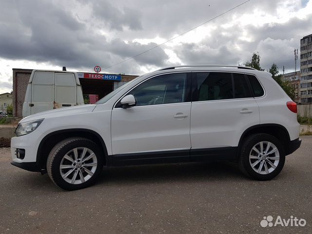 Volkswagen Tiguan 2.0 AT, 2012, 110 000 км