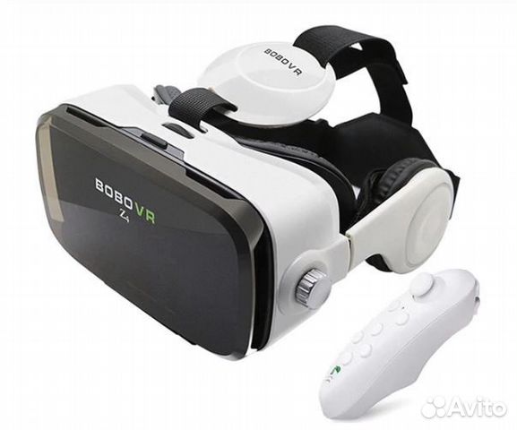 VR очки с наушниками и пультом