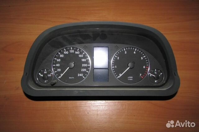 Панель приборов Мерседес / Mercedes W169