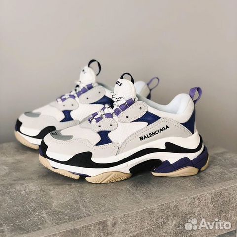 Кроссовки Balenciaga B105071 Кроссовки Balenciaga B105071