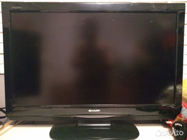 LCD телевизор Sharp Aquos 32 дюйма