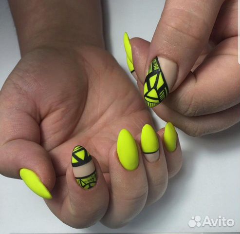 Маникюр, Педикюр