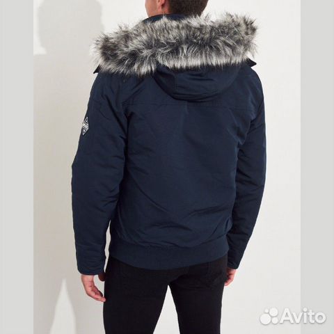 Hollister новая утеплённая куртка Hollister новая утеплённая куртка