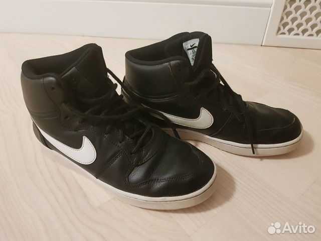 Утепленные кожаные кроссовки Nike