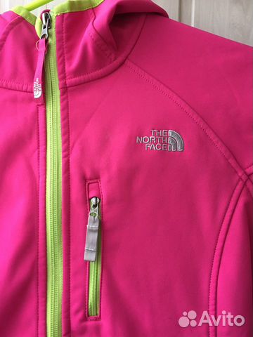 Ветровка женская, утепленная The North Face Ветровка женская, утепленная The North Face