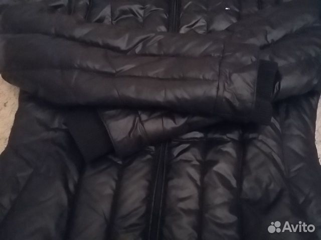 Куртка tommy hilfiger 46 Куртка tommy hilfiger 46