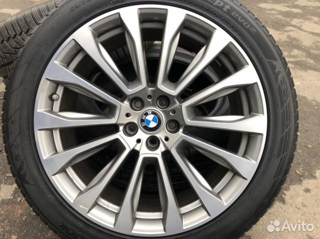 Комплект оригинальных колёс BMW X3 G01,X4 R20 Комплект оригинальных колёс BMW X3 G01,X4 R20