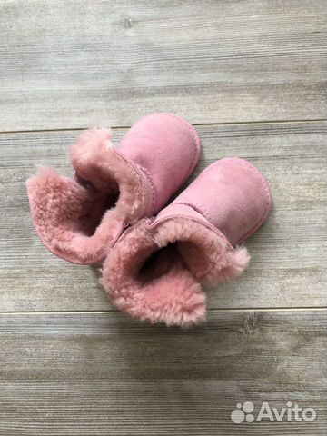 Угги детские новые Угги детские новые