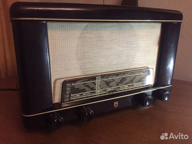 Радиоприёмник ламповый Philips