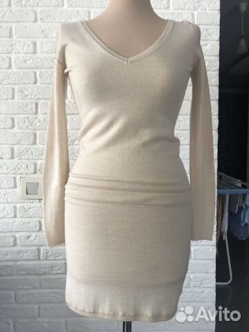 Платье из тонкой шерсти