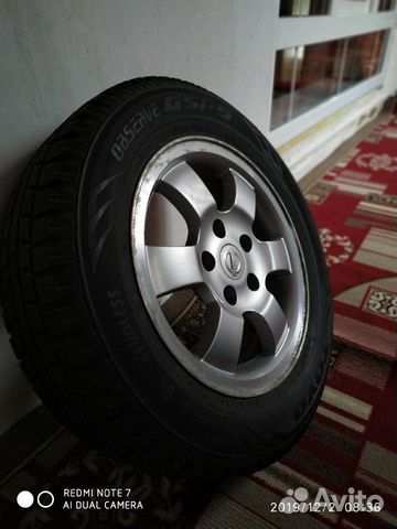 Продам комплект резины с дисками