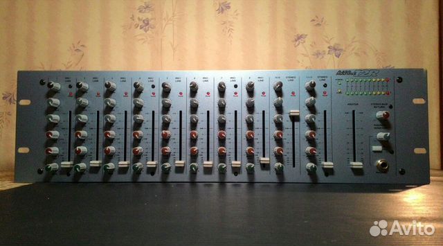 Alesis Multimix 12R
