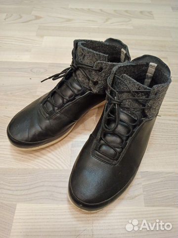 Кроссовки кожаные демисезон Adidas 45 Кроссовки кожаные демисезон Adidas 45