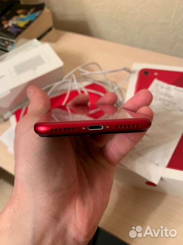 iPhone 8 64Gb Red