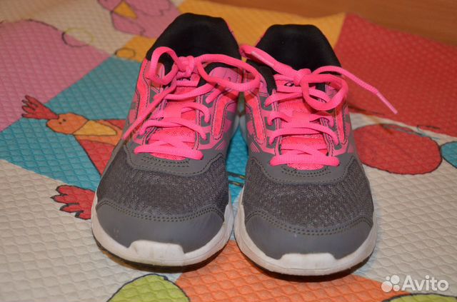 Кроссовки Asics 36 р Кроссовки Asics 36 р