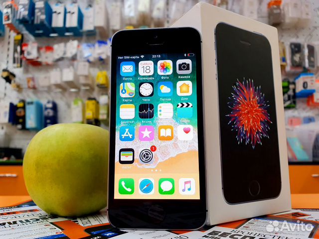 iPhone SE 32 GB Space Gray iPhone SE 32 GB Space Gray