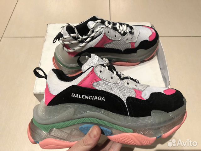 balenciaga triple s 38