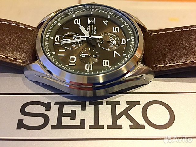 Seiko ssb275p1.