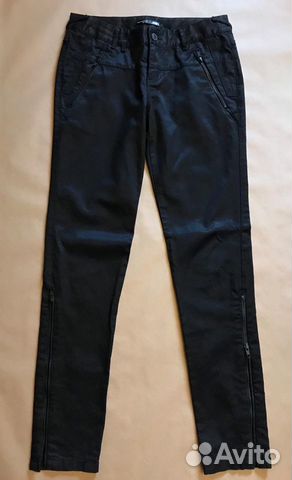 Чёрные джинсы jnby