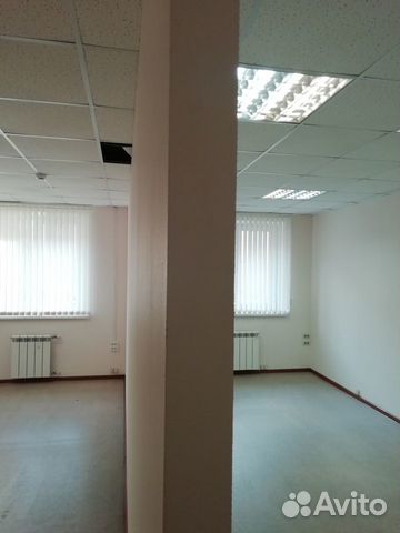 Офисное помещение, 38.5 м² офисы на пл. Революции