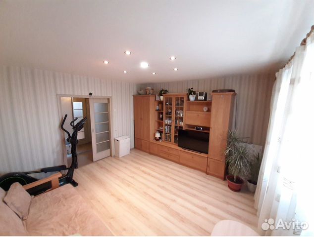 2-к квартира, 57 м², 10/10 эт.
