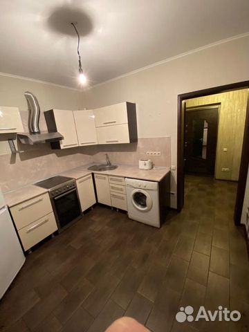 1-к квартира, 35 м², 8/10 эт.