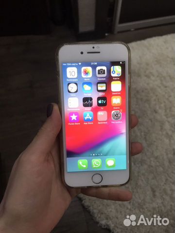 Телефон iPhone