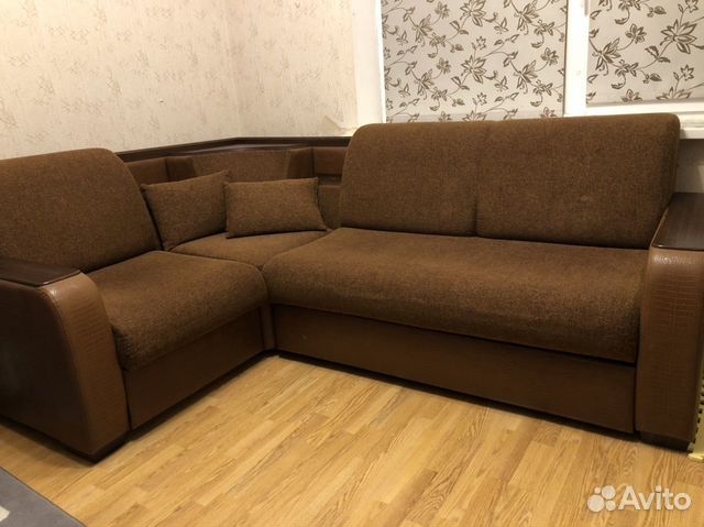 Диван