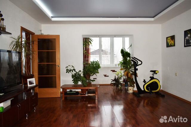 2-к квартира, 63 м², 2/3 эт. 2-к квартира, 63 м², 2/3 эт.