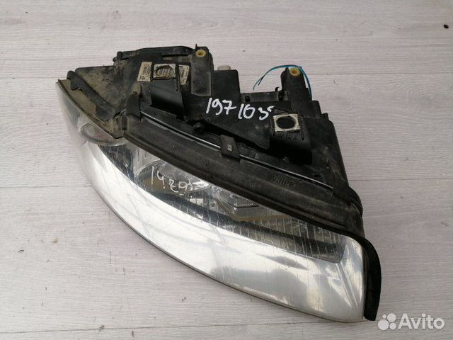 Фара правая Audi A4 B6 ALZ 2004