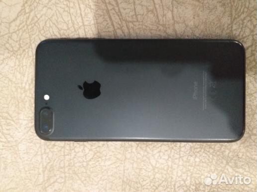 Телефон iPhone