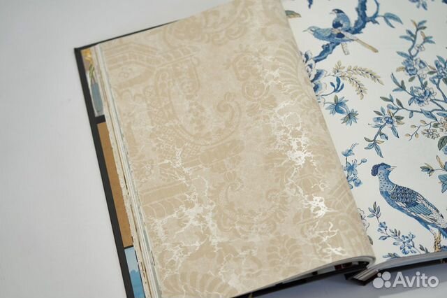 Обои светлые с позолотой США