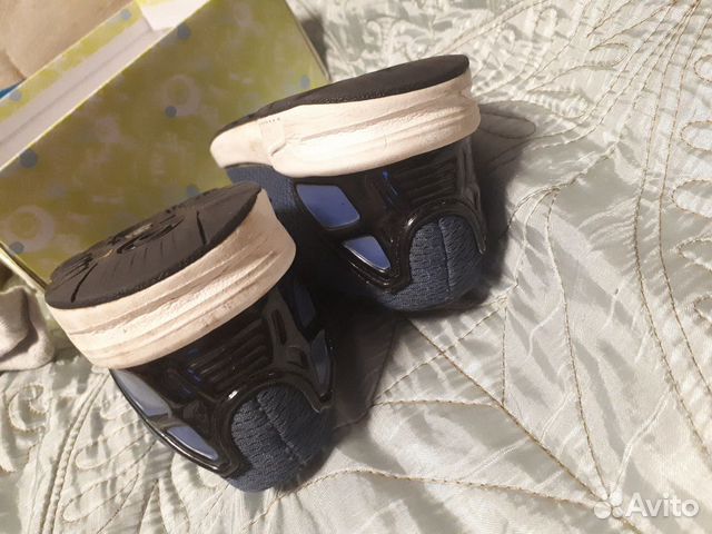 Кроссовки adidas Кроссовки adidas