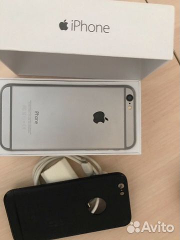 Телефон iPhone