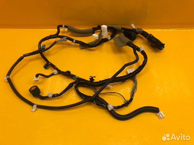 Проводка двери передняя левая Nissan Patrol Y62