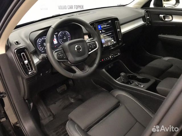 Volvo XC40 2.0 AT, 2019