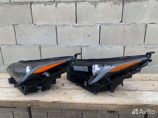 Фара передняя левая Lexus Nx200 ZGZ10 3ZR-FAE Фара передняя левая Lexus Nx200 ZGZ10 3ZR-FAE