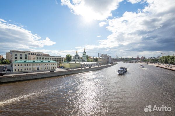 3-к квартира, 143.2 м², 3/7 эт.