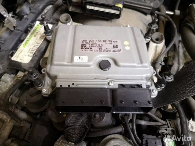 Блок управления двигателя A272153827 Mercedes W639